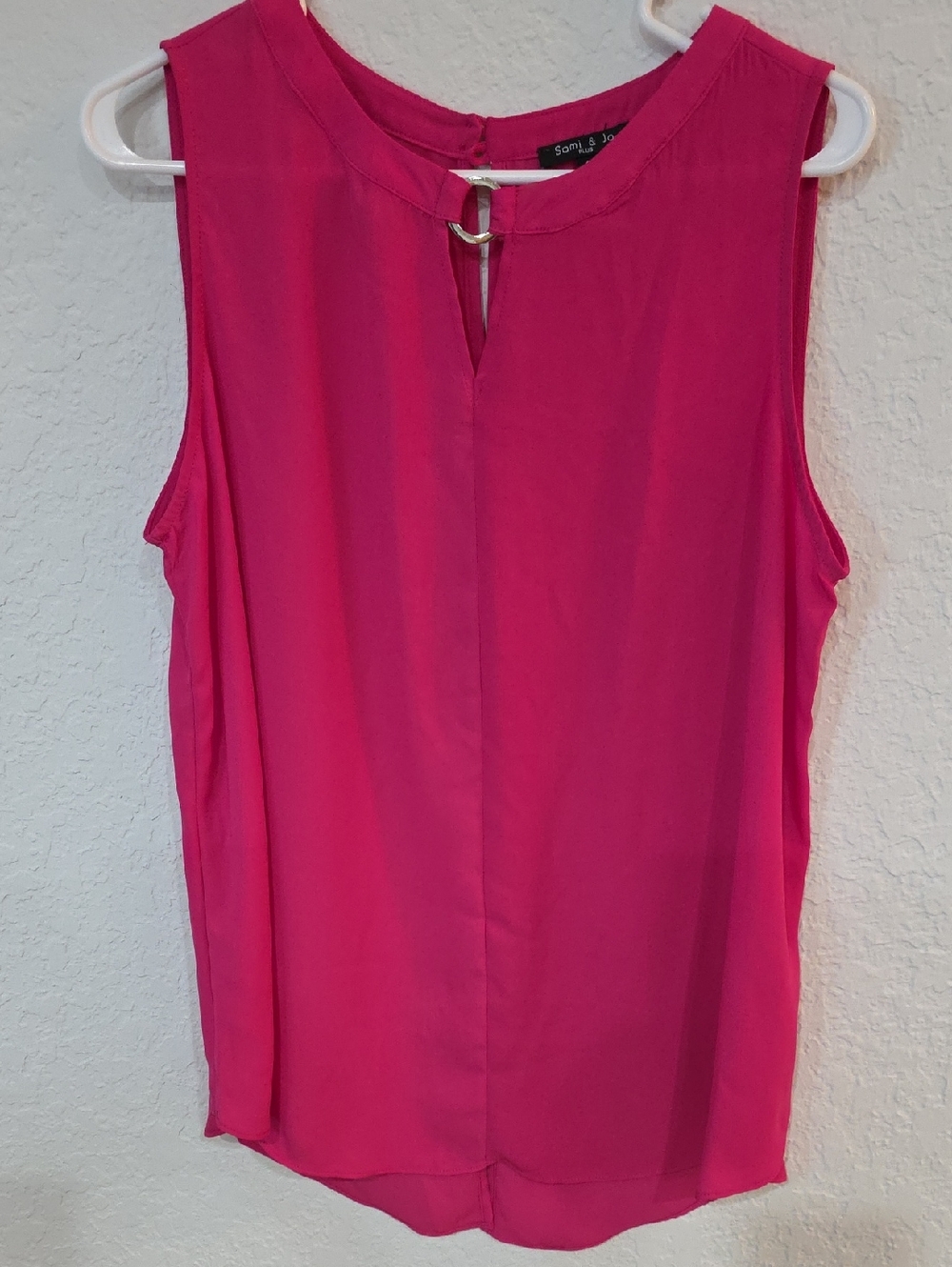 Sami & Jo Hot Pink Sleeveless Keyhole Ring Top Size 1X